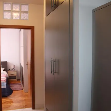 M&m Apartment
